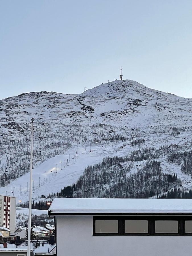 Stetind - Modern Apartment With Free Parking Narvik Luaran gambar